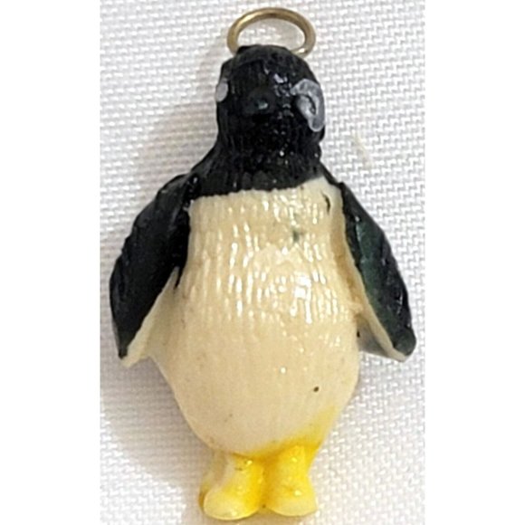 5 celluloid plastic animal toy CHARMS prizes lion giraffe penguin parrot goat - Picture 7 of 12